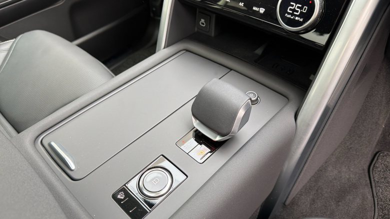 Land Rover Discovery 3.0 D350 Dynamic HSE 5dr Auto Diesel Station Wagon